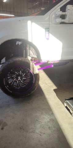 2005-2016 Ford Super Duty F250/F350 4x4 Front Coil Logo Plate