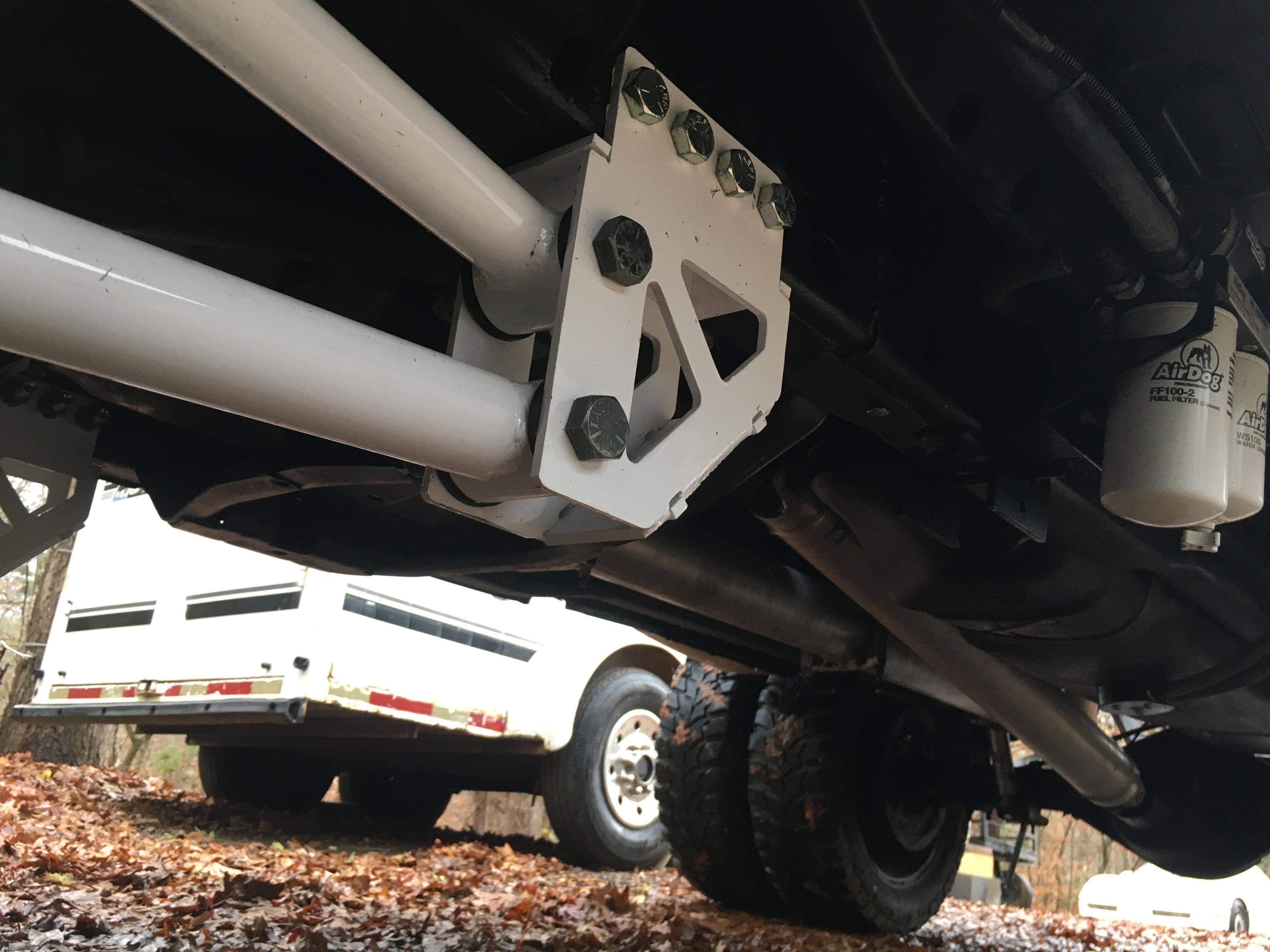 Garage-Pro Front Idler Arm - Compatible With 2000-2001 Dodge Ram 1500, Fits 2000-2002 Ram 2500/3500 (Independent Suspension)